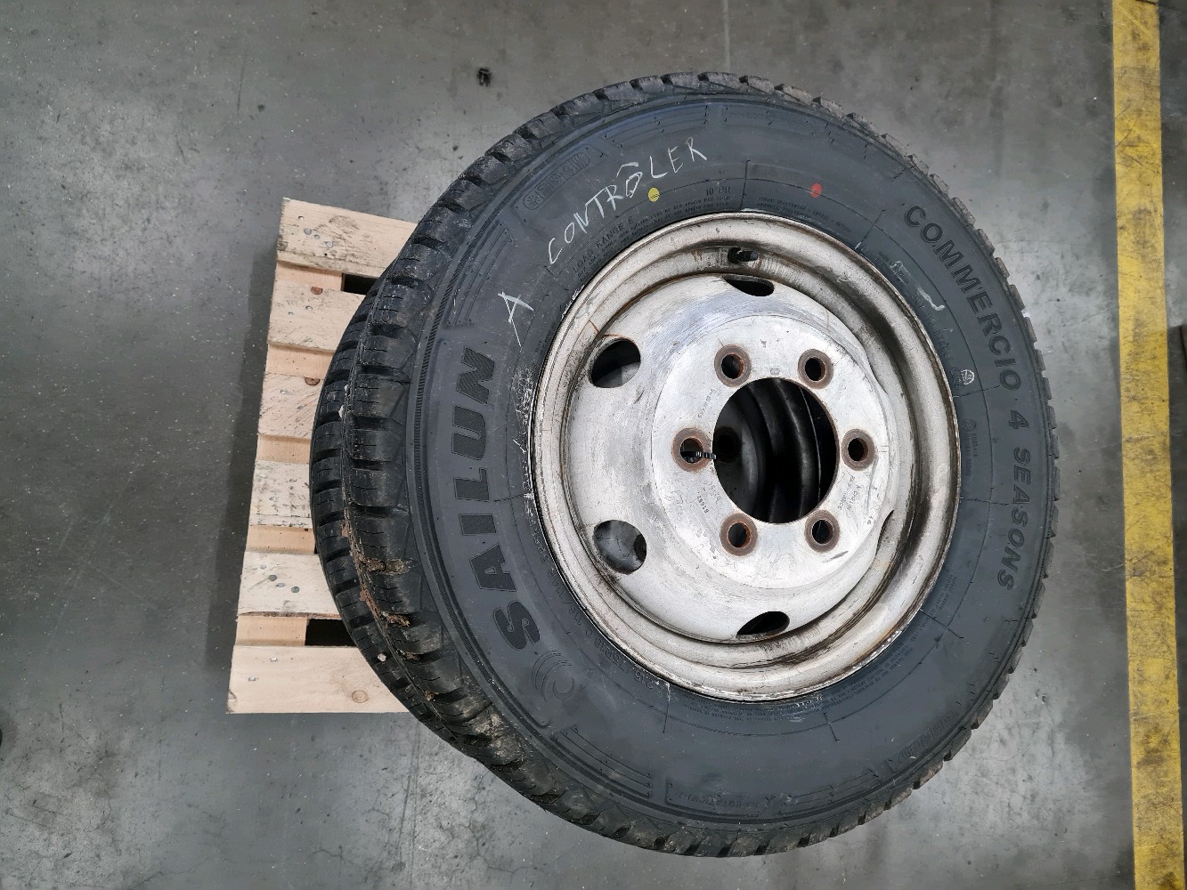 Roue complète lot de 2 avant GPA-26-0046371 - IVECO DAILY 2 PH.1 TCE 90 - I1-1557T I1-1557T