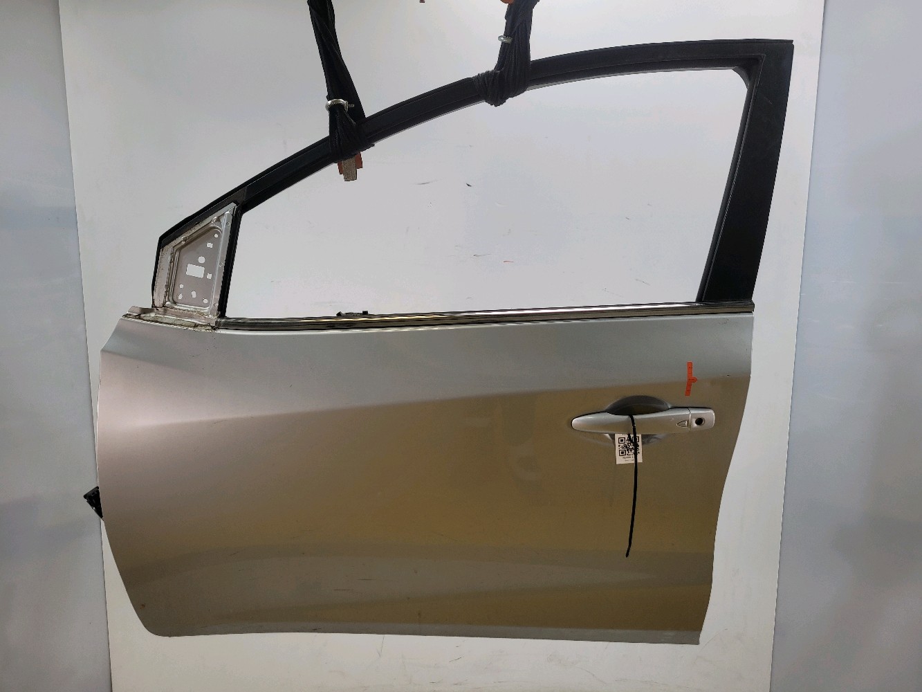 Porte avant gauche NISSAN PULSAR H01013ZL0C Y1-4446N Y1-4446N