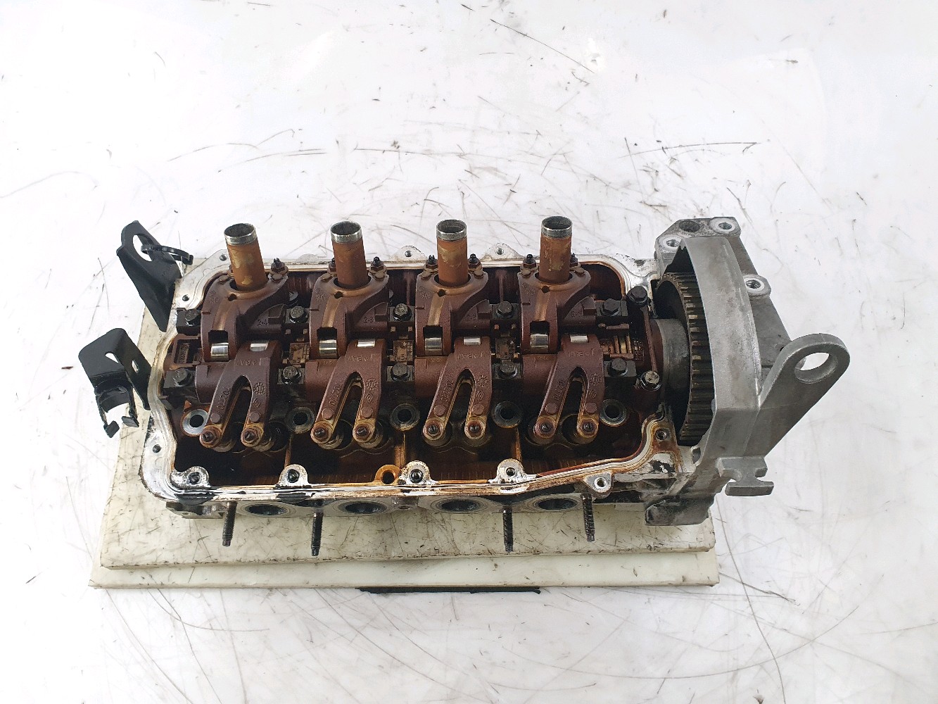 Culasse 7701477857 - RENAULT CLIO 3 PH.2 1.2 TCE - F1-6235X F1-6235X