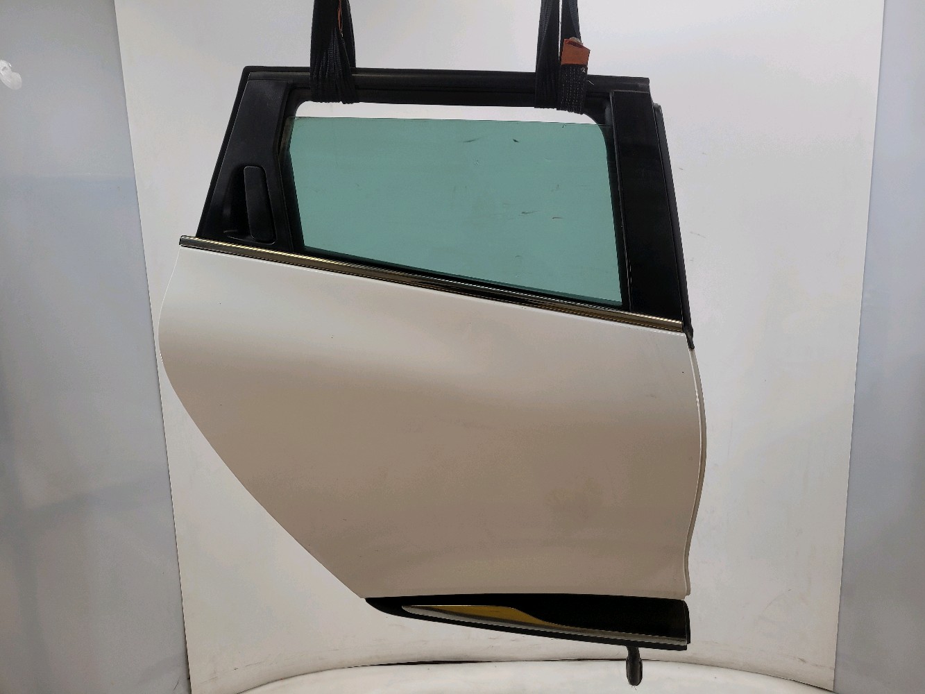 Porte arrière droite RENAULT CLIO 4 PH.1 821004962R X1-5312U X1-5312U