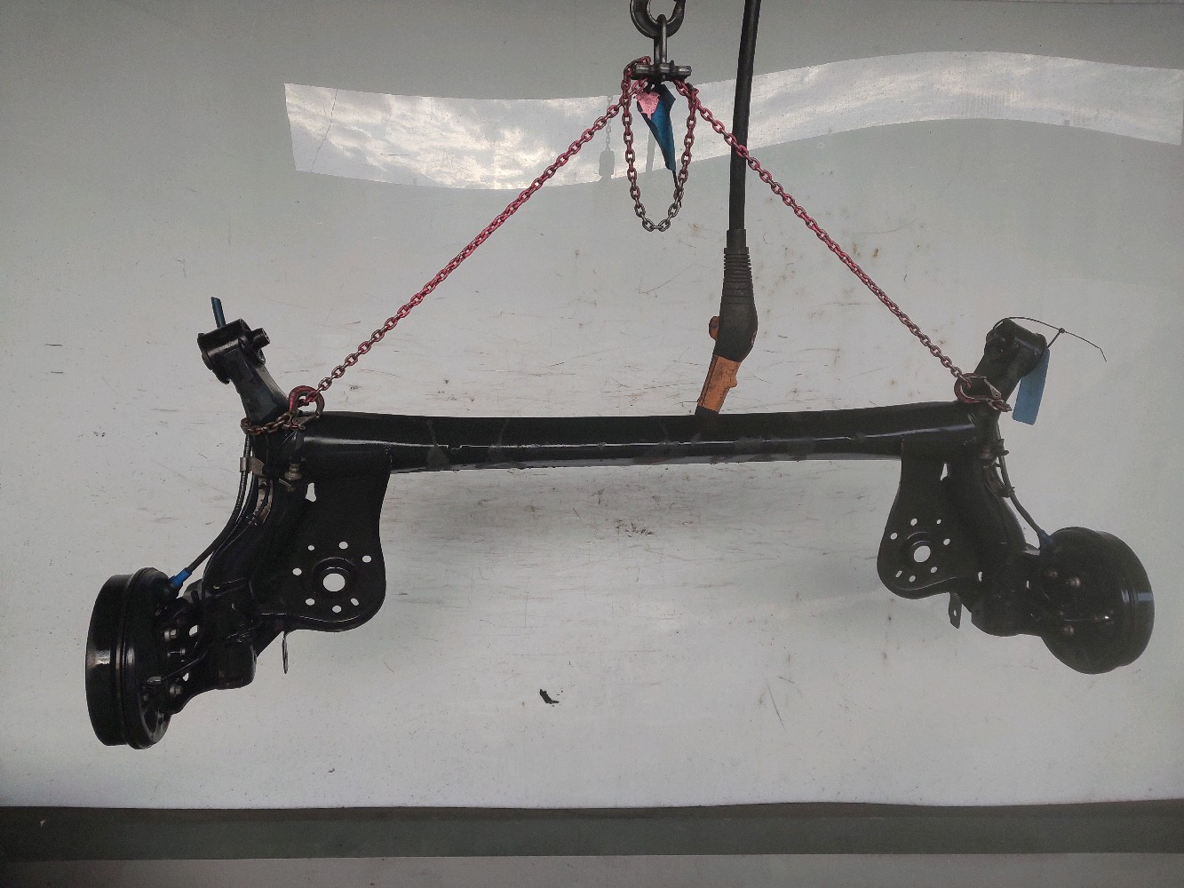 Train roulant arrière 421100H020 - TOYOTA AYGO 2 PH.2 1.0 VVTI - R1-5975J R1-5975J