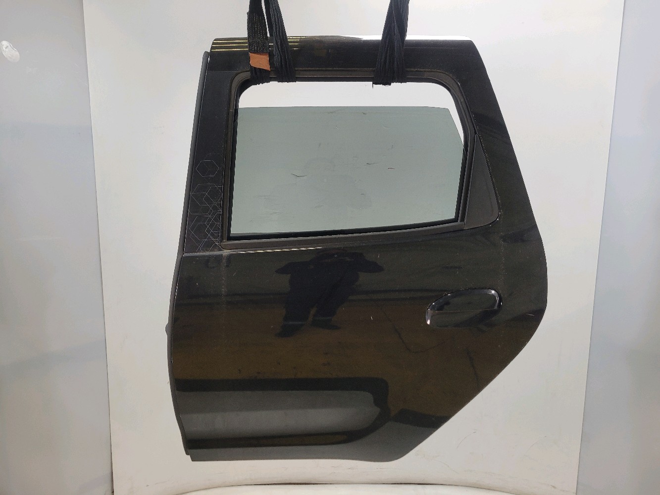 Porte arrière gauche DACIA DUSTER 2 PH.1 821017139R G1-5734H G1-5734H