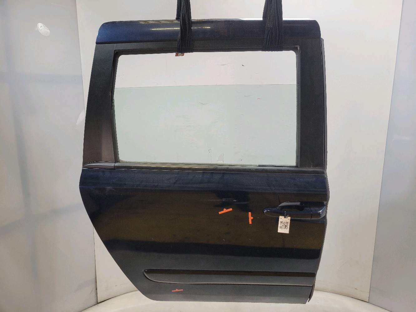 Porte latérale arrière droite 770044D010 - KIA CARNIVAL 2 2.9 CRDI - P1-0319C P1-0319C