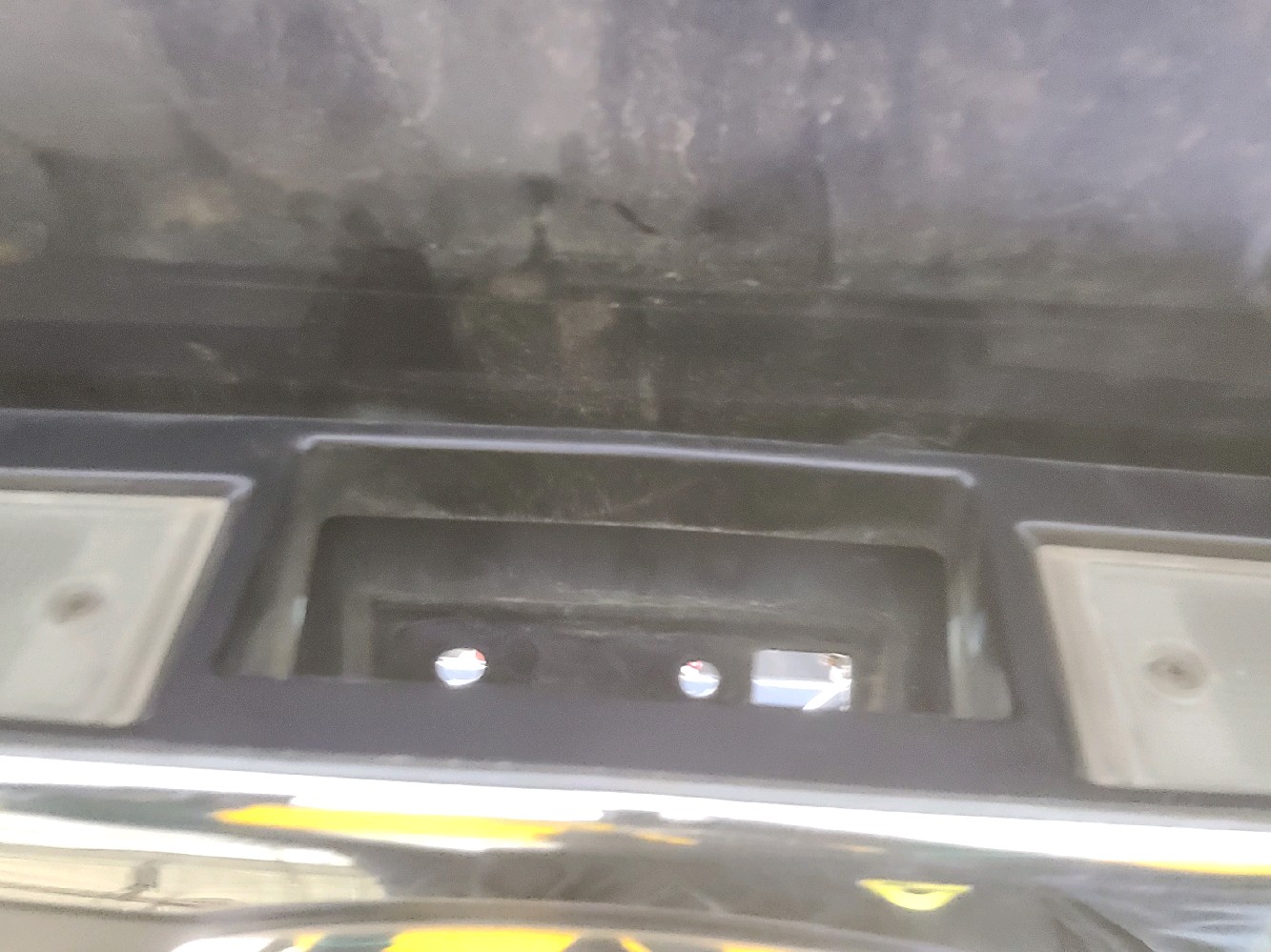 Hayon KIA CARNIVAL 2 INCONNU réf. 737004D101 L1-0333T L1-0333T [reference_1682594] 4