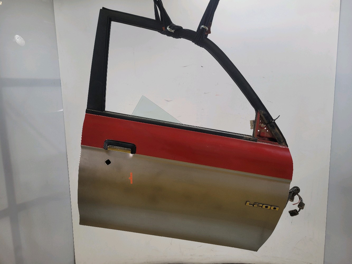 Porte avant droite MITSUBISHI L200 PICKUP 2 MR178066 W0-8704N W0-8704N