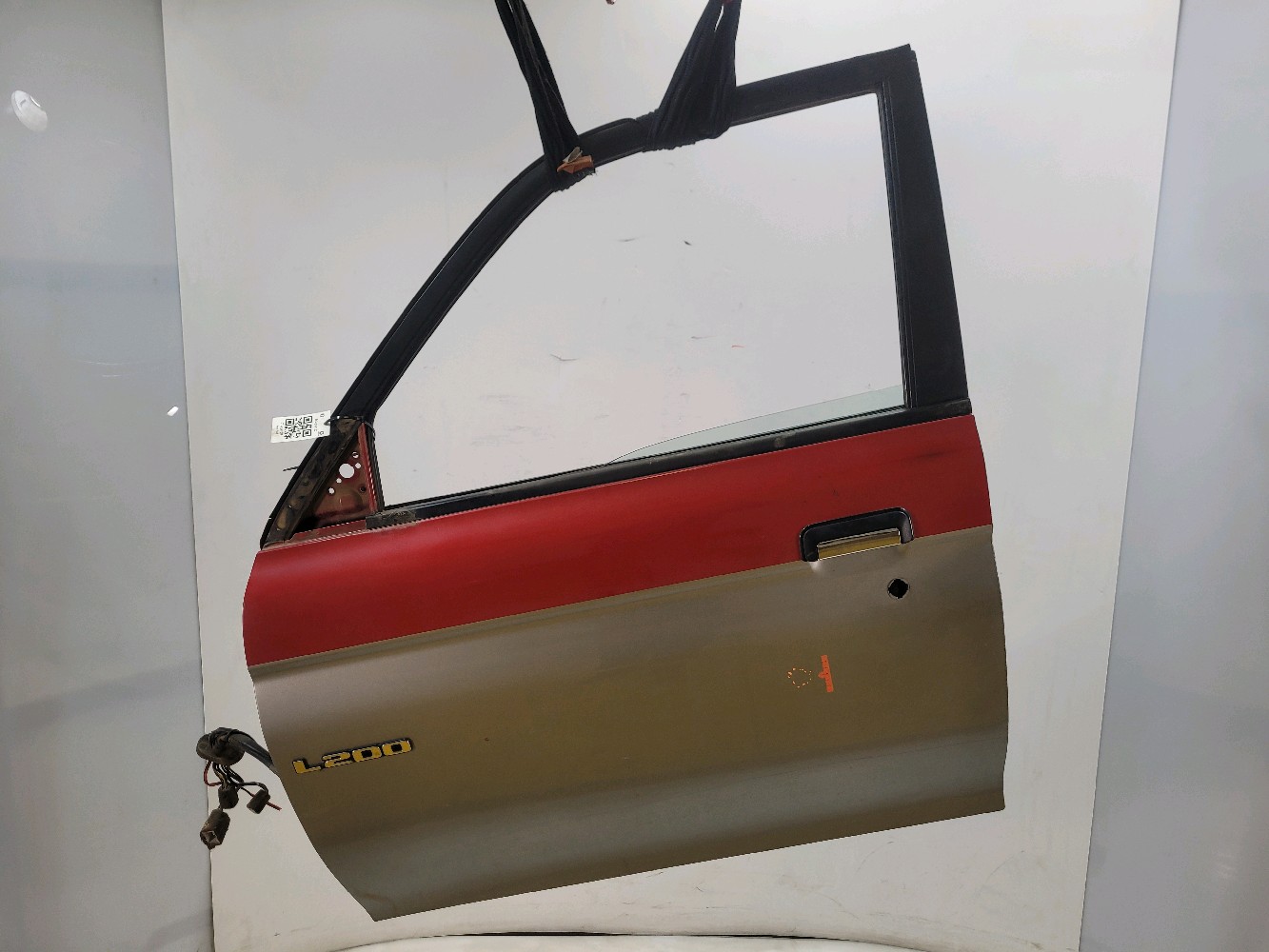 Porte avant gauche MITSUBISHI L200 PICKUP 2 MR178061 B0-8671C B0-8671C