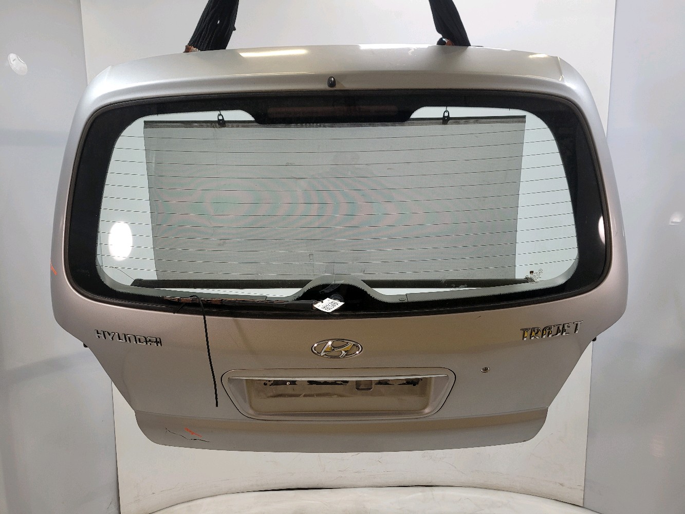 Hayon HYUNDAI TRAJET INCONNU réf. 737003A110 A1-3725R A1-3725R