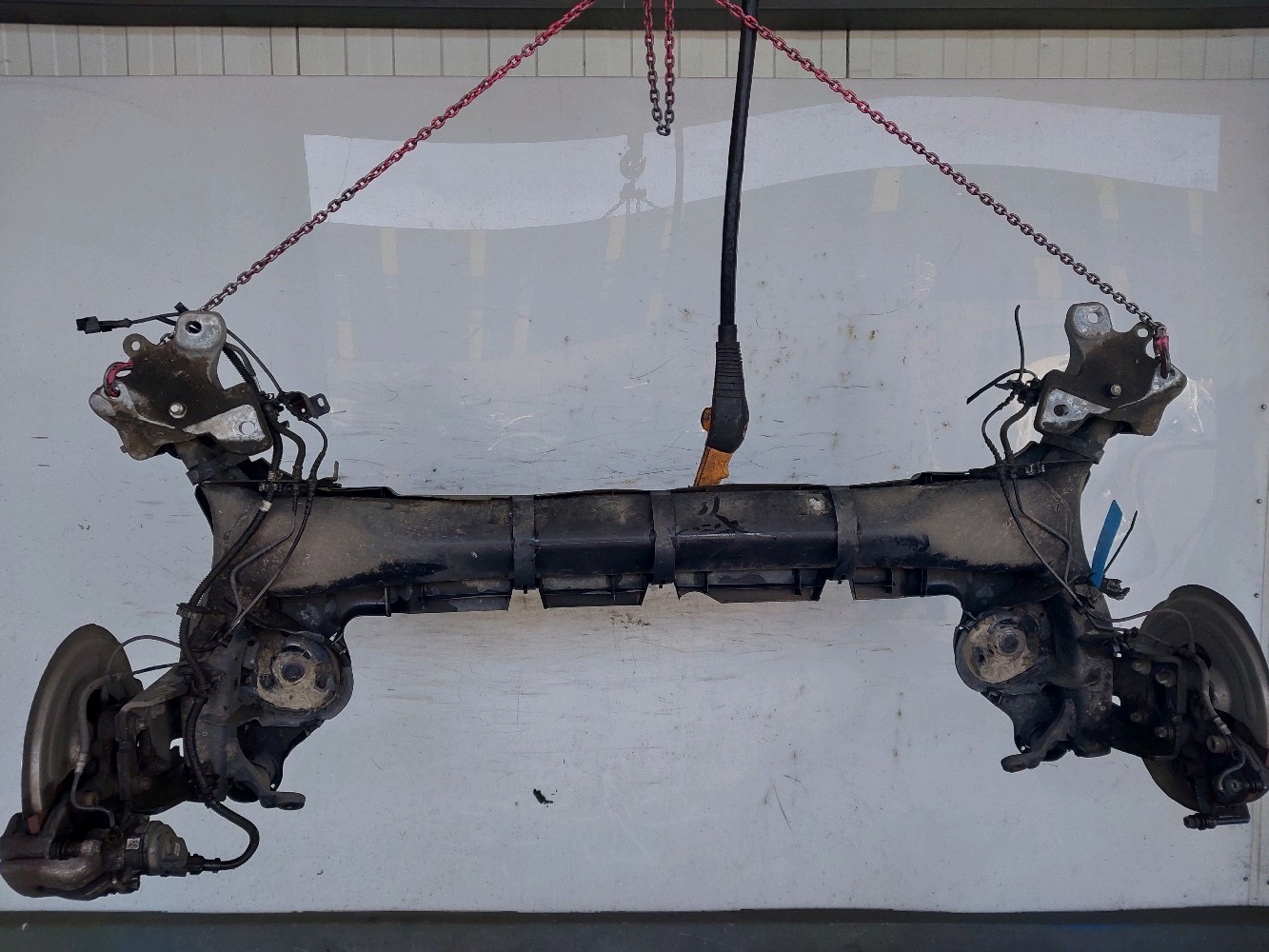 Train roulant arrière 555017273R - RENAULT SCENIC 4 DCI 160 - G1-6615A G1-6615A