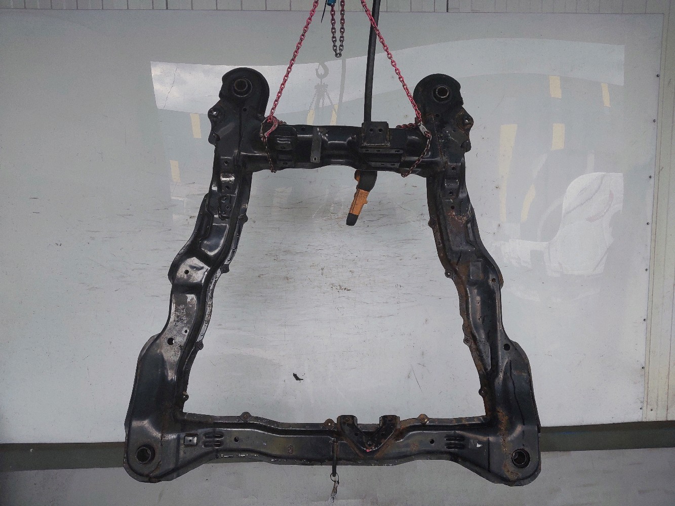 Berceau 624103A000 - HYUNDAI TRAJET CRDI - J1-7403I J1-7403I