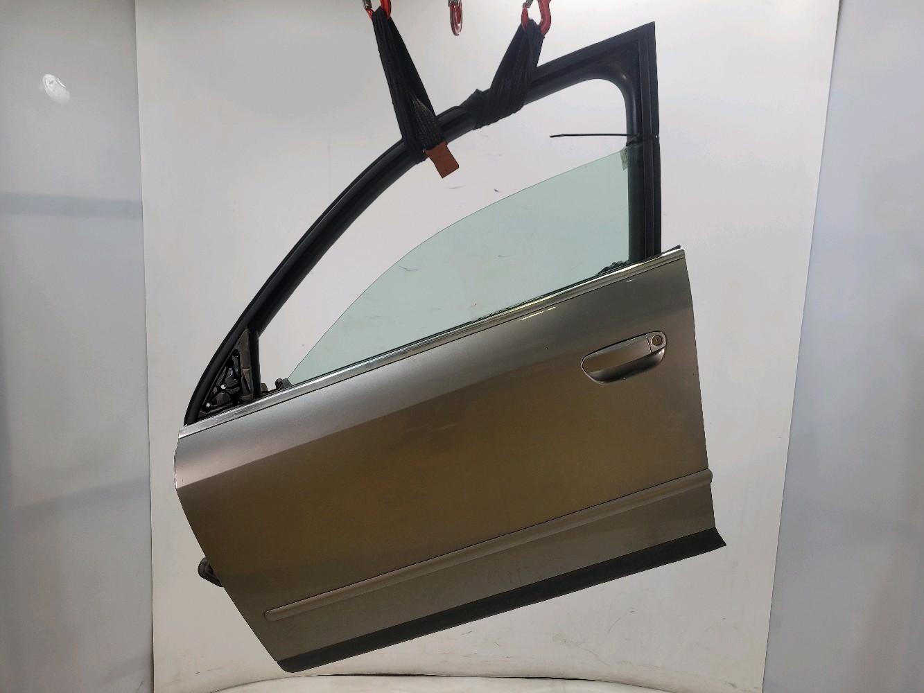 Porte avant gauche AUDI A4 2 PH.1 8E0831051 P1-1082S P1-1082S