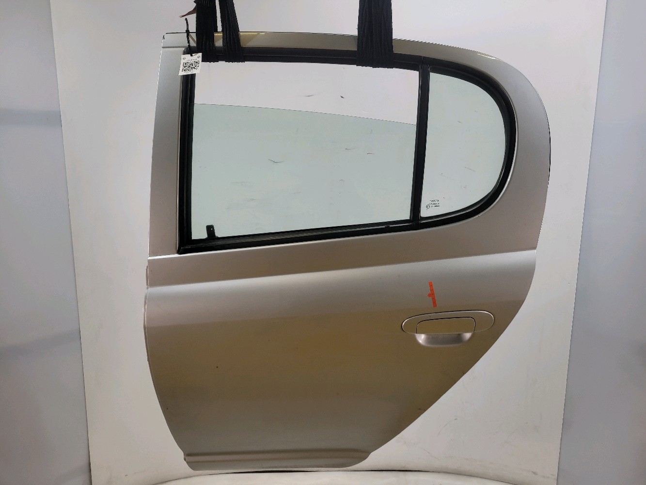 Porte arrière gauche TOYOTA YARIS 1 PH.2 670040D080 L1-0933W L1-0933W