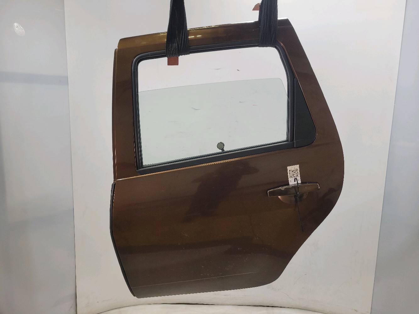 Porte arrière gauche DACIA DUSTER 1 PH.1 821014570R E1-3264W E1-3264W [reference_98907]