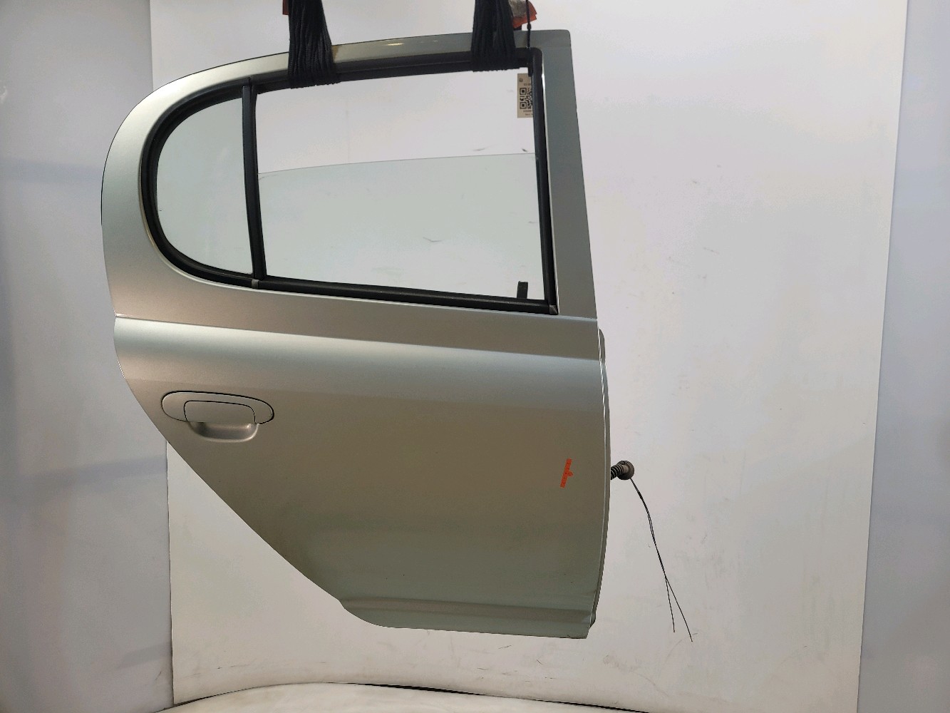 Porte arrière droite TOYOTA YARIS 1 PH.2 6700352012 E0-8666H E0-8666H