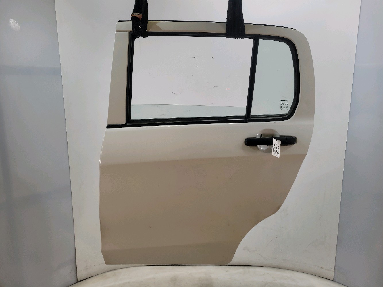 Porte arrière gauche SUZUKI CELERIO 68004-84M21 Z1-4825X Z1-4825X