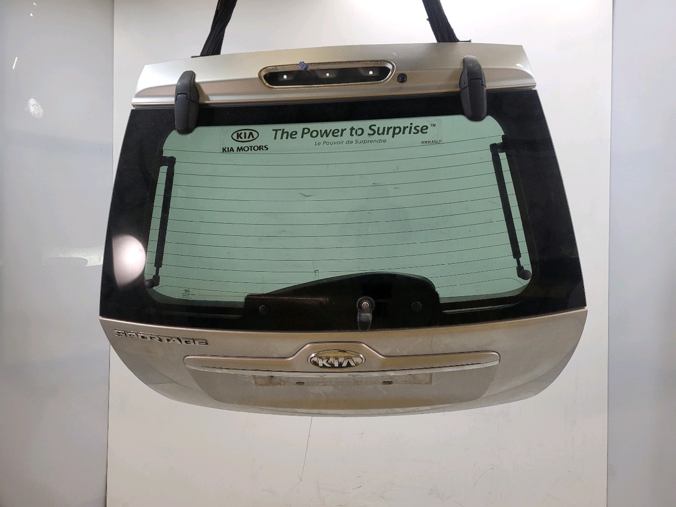 Hayon KIA SPORTAGE 2 PH.2 GRIS CLAIR réf. 737001F071 N1-3735J N1-3735J