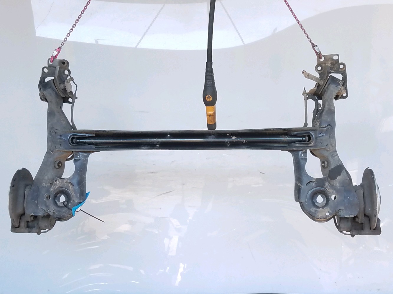 Train roulant arrière 9822650280 - PEUGEOT PARTNER 3 1.5 HDI - K0-1349Q K0-1349Q