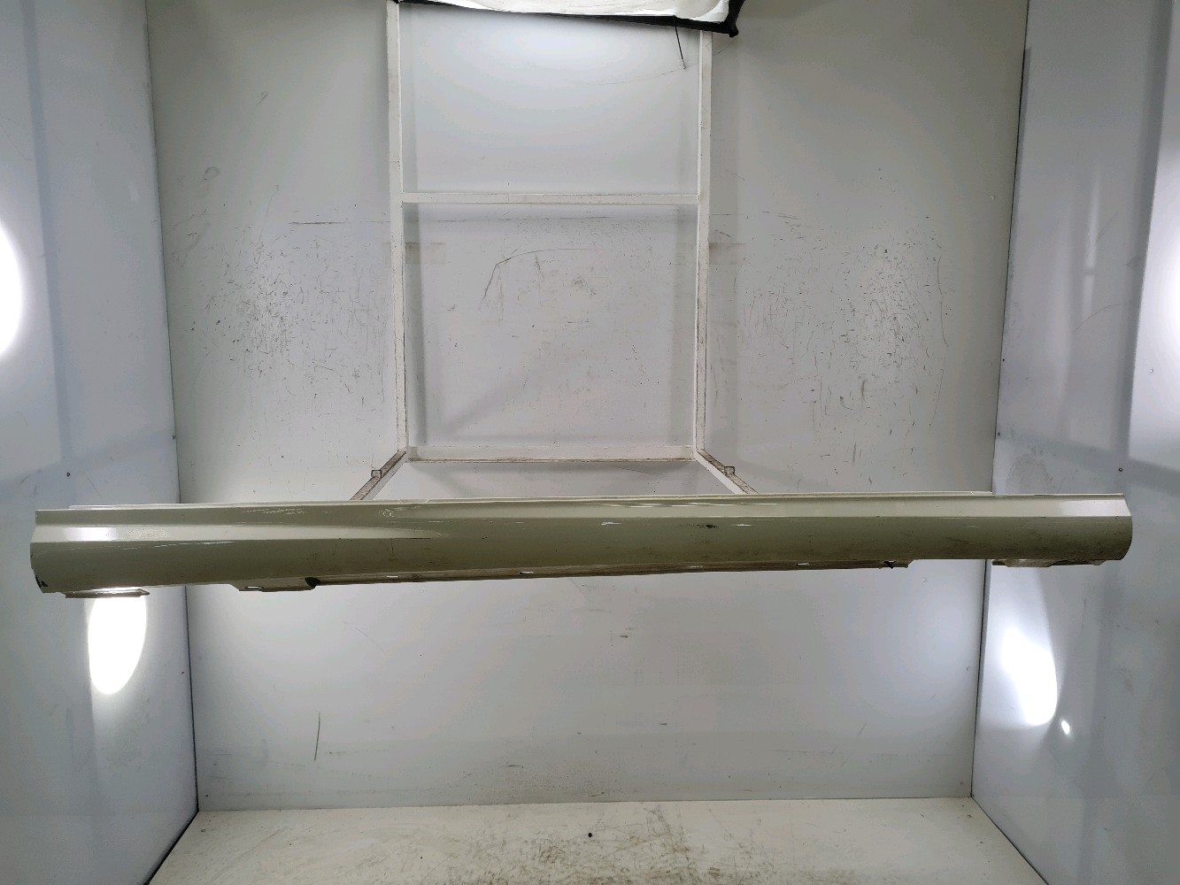 Bas de caisse droit 20469814549999 - MERCEDES CLASSE C 3 PH.1 2.2 CDI - J0-6502W J0-6502W