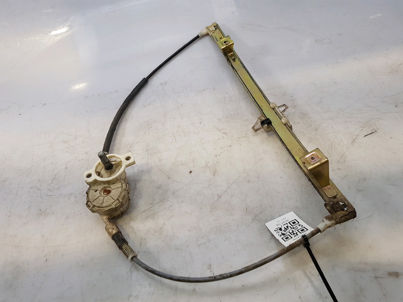 Lève vitre avant droit RENAULT CLIO 1 PH.2 P0-2439I P0-2439I