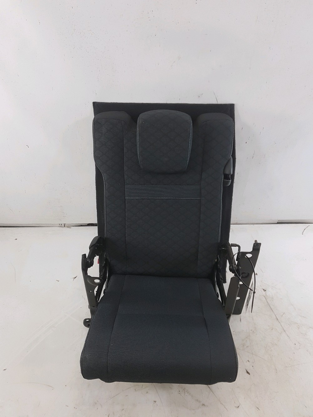 Siège arrière gauche 3ème rang 890018305R - RENAULT GRAND SCENIC 3 PH.1 1.5 DCI - H2-0260F H2-0260F