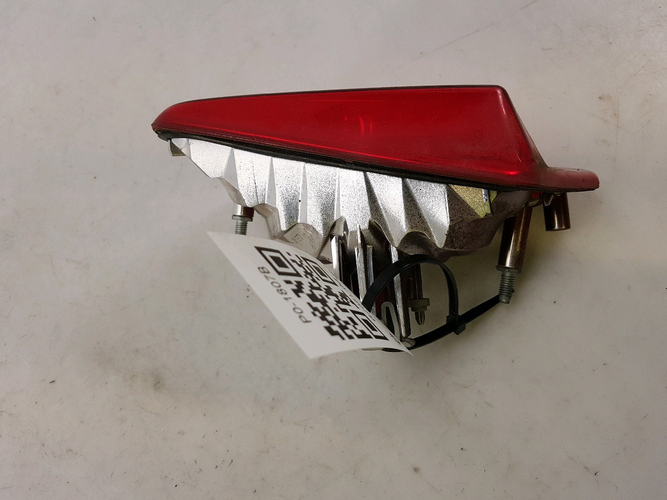 Feu de hayon gauche 46786565 - FIAT STILO 2.4I - P0-1807B P0-1807B [reference_1300955] 3