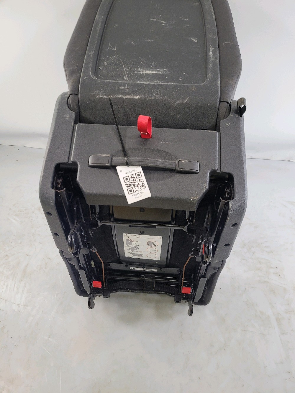 Siège central 1T0883406AMVAR - VOLKSWAGEN TOURAN 1 PH.2 1.9 TDI - N0-3250U N0-3250U [reference_1300835] 3