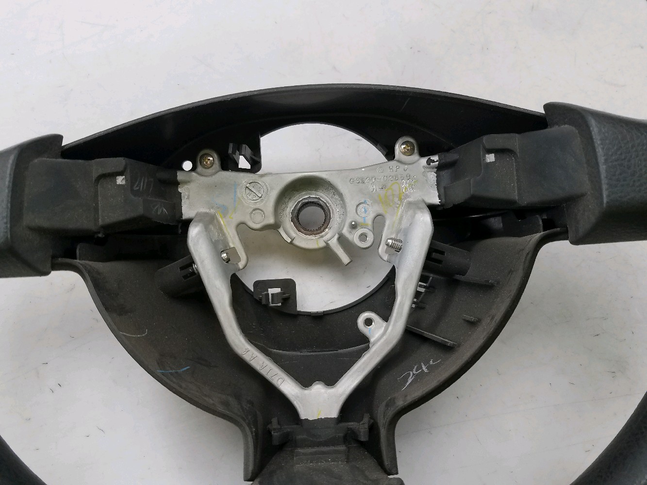 Volant 45102-B2230-B2 - DAIHATSU SIRION 2 1.0I 12V - A0-6202Z A0-6202Z [reference_83331] 2