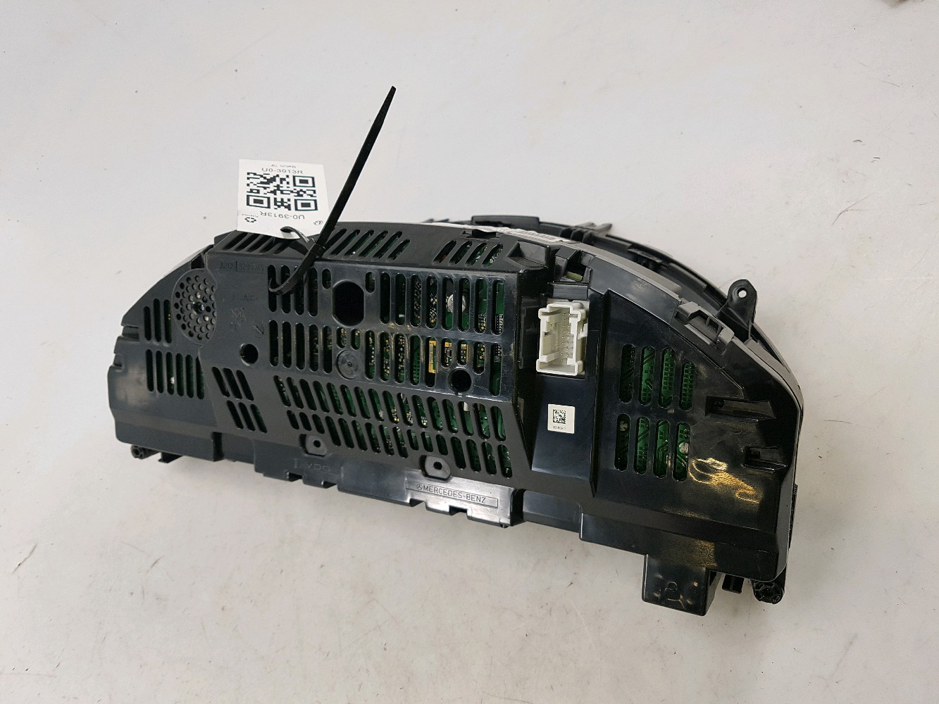 Compteur 2129005803 - MERCEDES CLASSE E 4 PH.1 3.0 CDI - U0-3913R U0-3913R [reference_1301078] 2