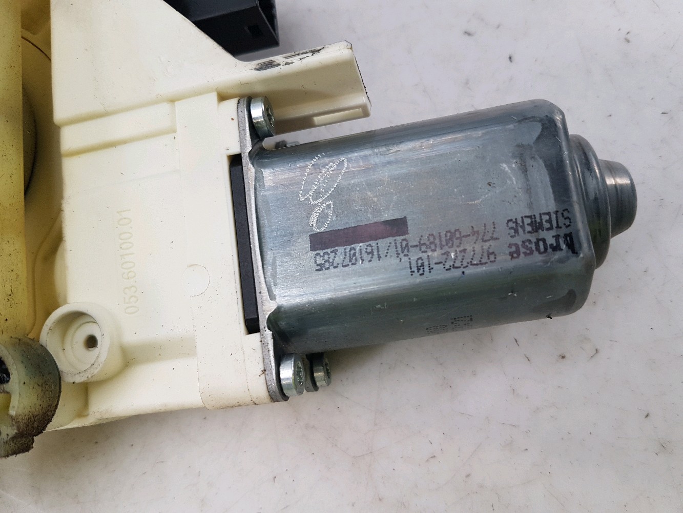 Lève vitre avant droit AUDI Q7 1 PH.1 K0-6109Z K0-6109Z [reference_245896] 3