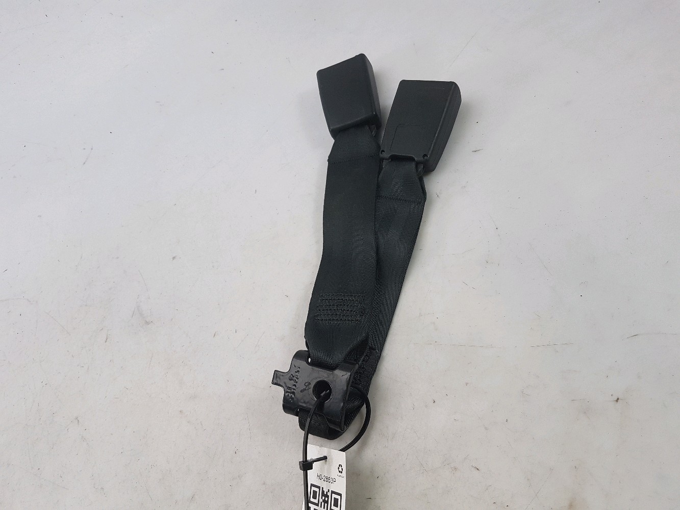 Attache ceinture centrale 00008974LA - CITROEN XSARA PH.2 2.0 HDI - H0-2863P H0-2863P