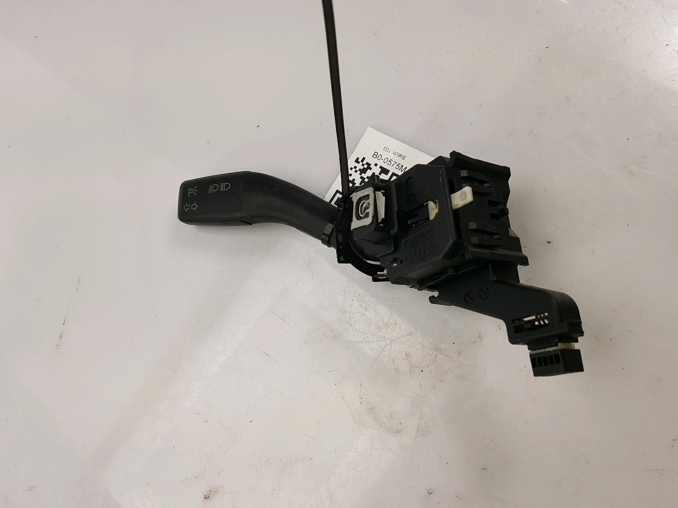 Commodo gauche 8P1941531C5PR - AUDI A3 SPORTBACK 2 PH.1 2.0 TDI 16V - B0-0575M B0-0575M