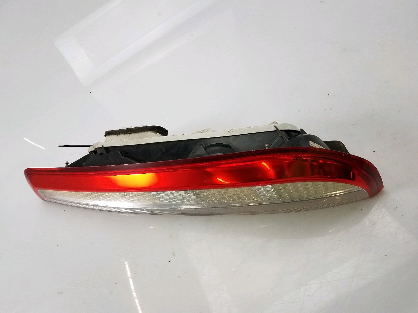 Feu arrière droit FORD FOCUS 2 PH.2 réf. 1520762 B0-0912I B0-0912I