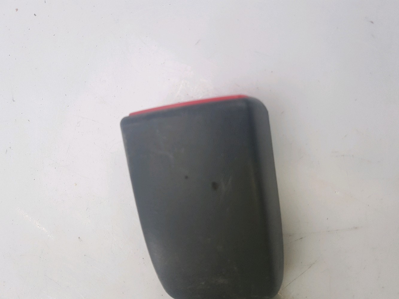 Attache ceinture arrière gauche TOYOTA AYGO 1 PH.3 N0-2295C N0-2295C [reference_1301724] 2