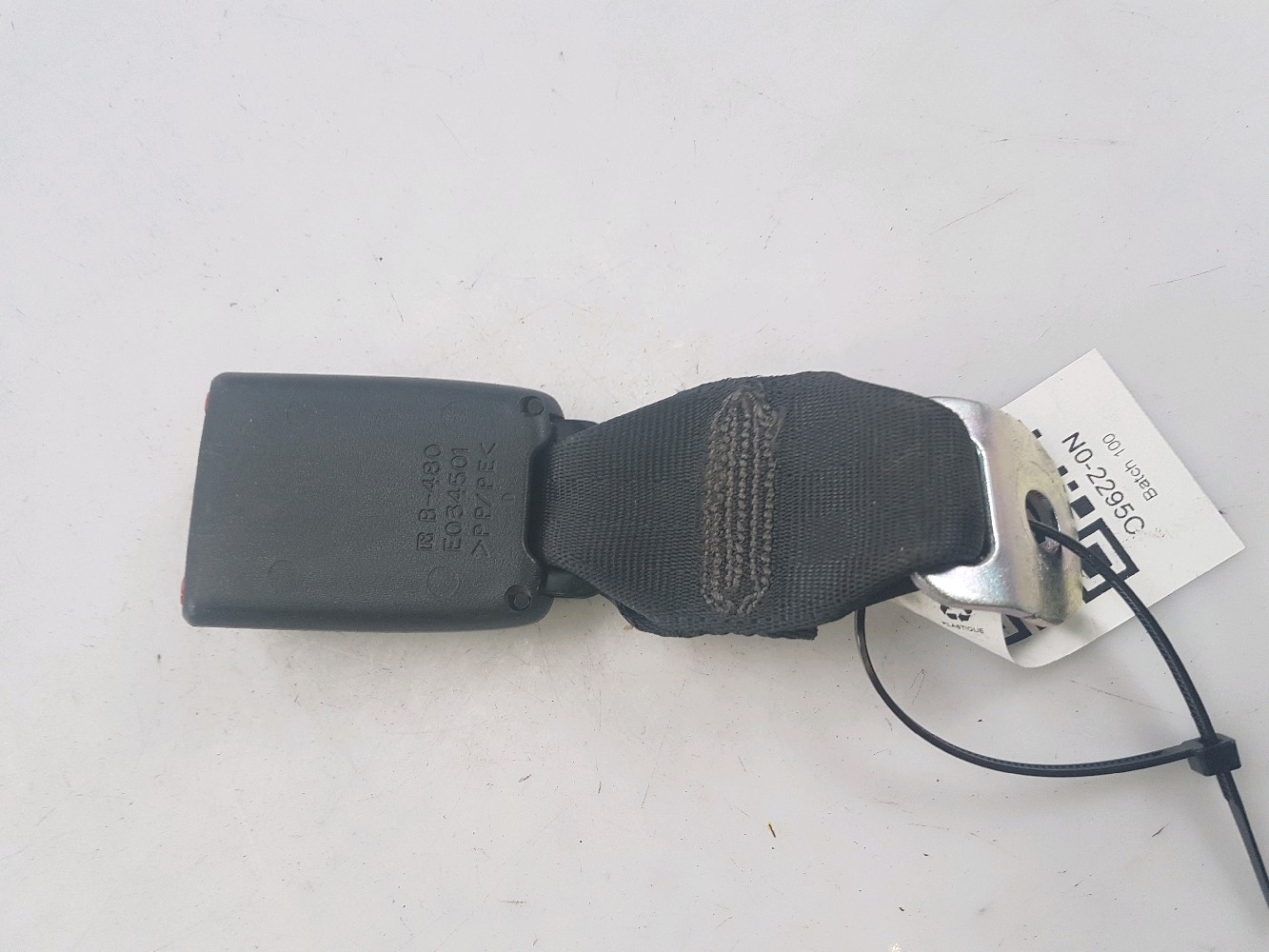 Attache ceinture arrière gauche TOYOTA AYGO 1 PH.3 N0-2295C N0-2295C [reference_1301724] 3