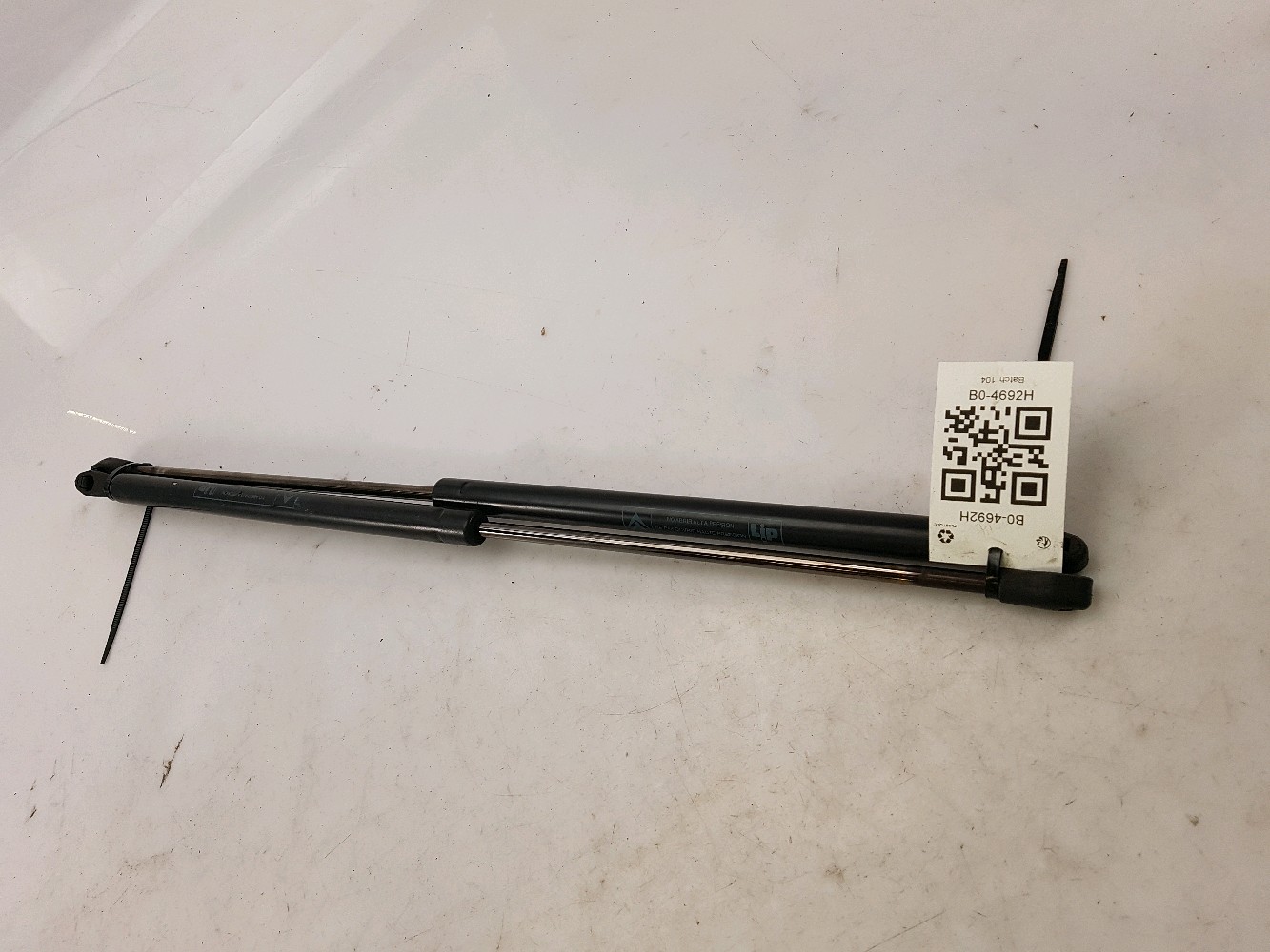 Paire verins coffre hayon malle 95631956 - CITROEN AX PH.2 1.0I - B0-4692H B0-4692H