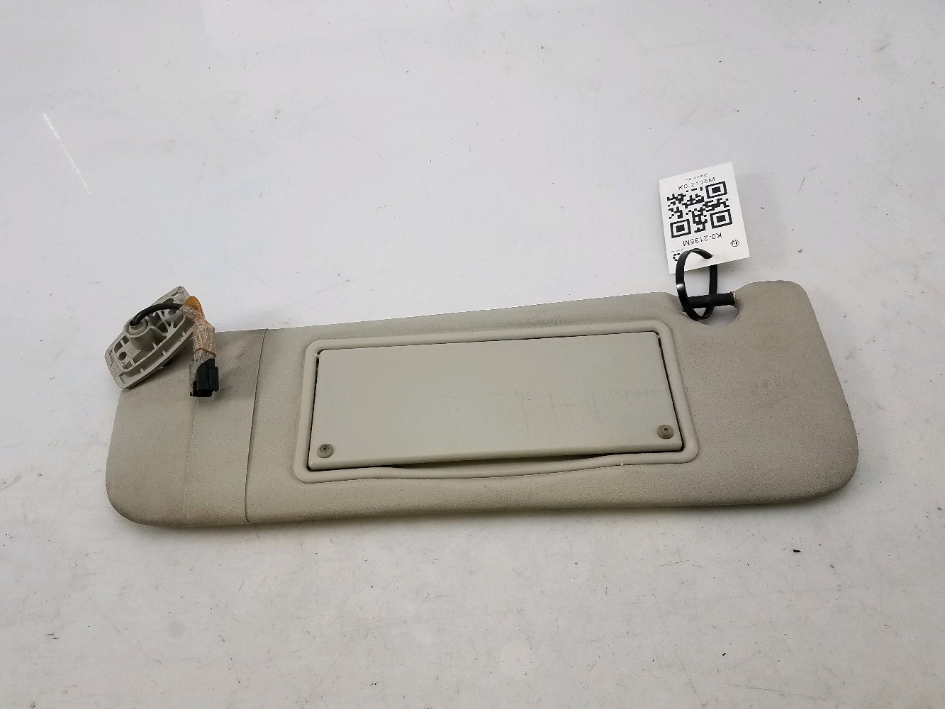 Pare-soleil gauche 16064165BJ - PEUGEOT 207 CC 1.6 HDI - K0-2135M K0-2135M