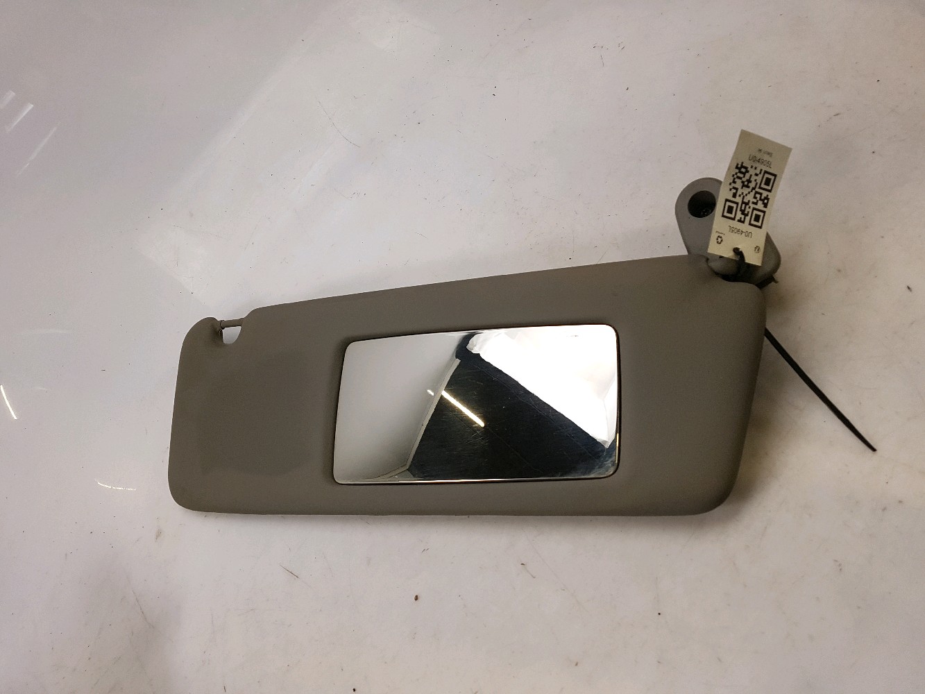 Pare-soleil droit 95519620 - OPEL MOVANO B PH.1 2.3 DCI - U0-4905L U0-4905L