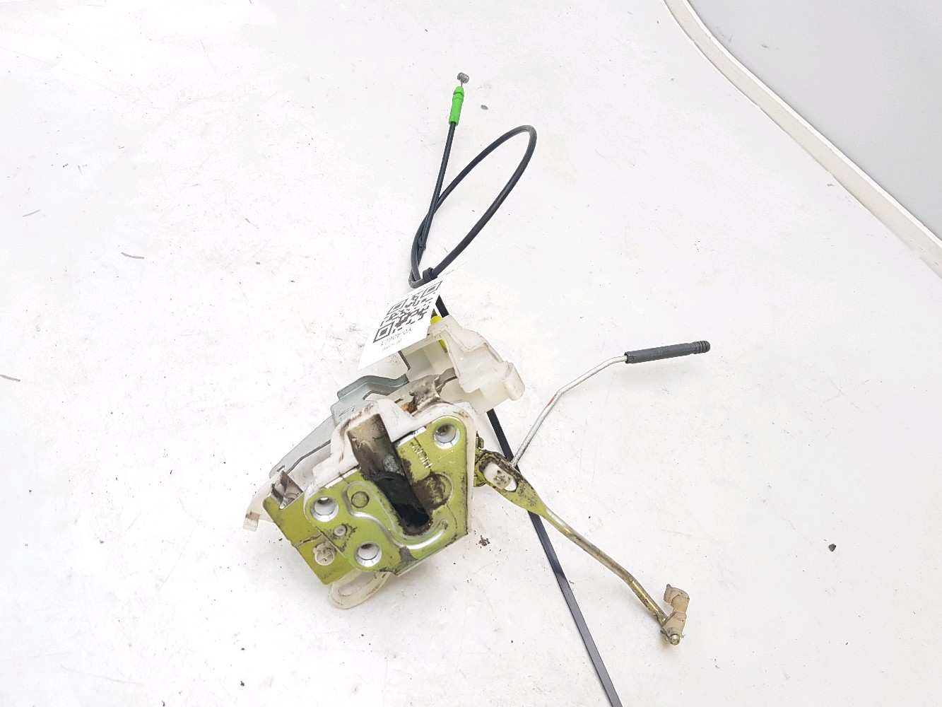 Serrure de porte avant droite 690300H040 - TOYOTA AYGO 1 PH.2 1.0I 12V - Y0-4060T Y0-4060T