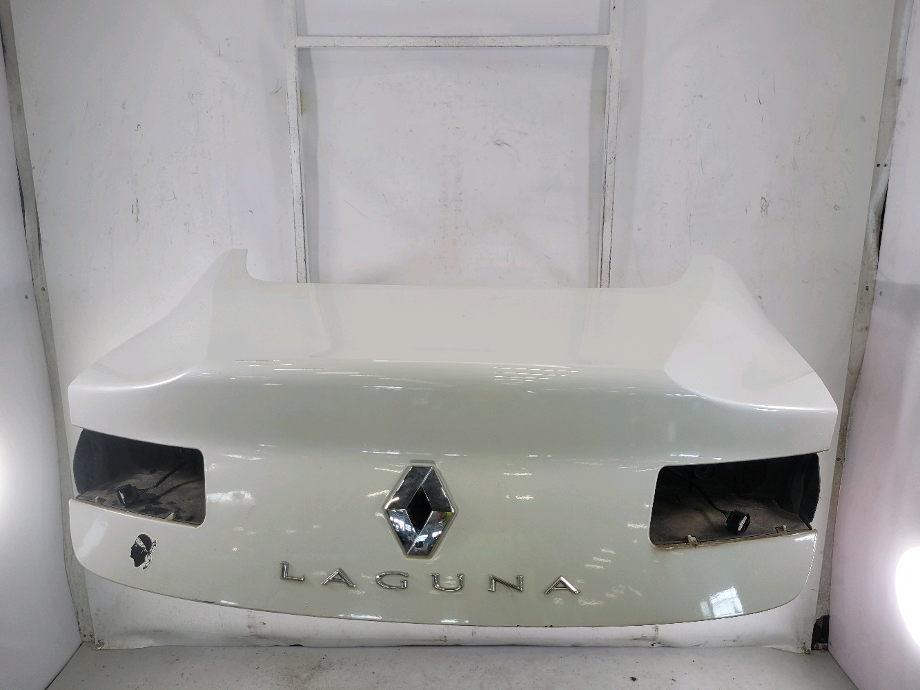 Malle RENAULT LAGUNA 3 PH.1 BLANC NACRE réf. 901007200R A0-2530W A0-2530W