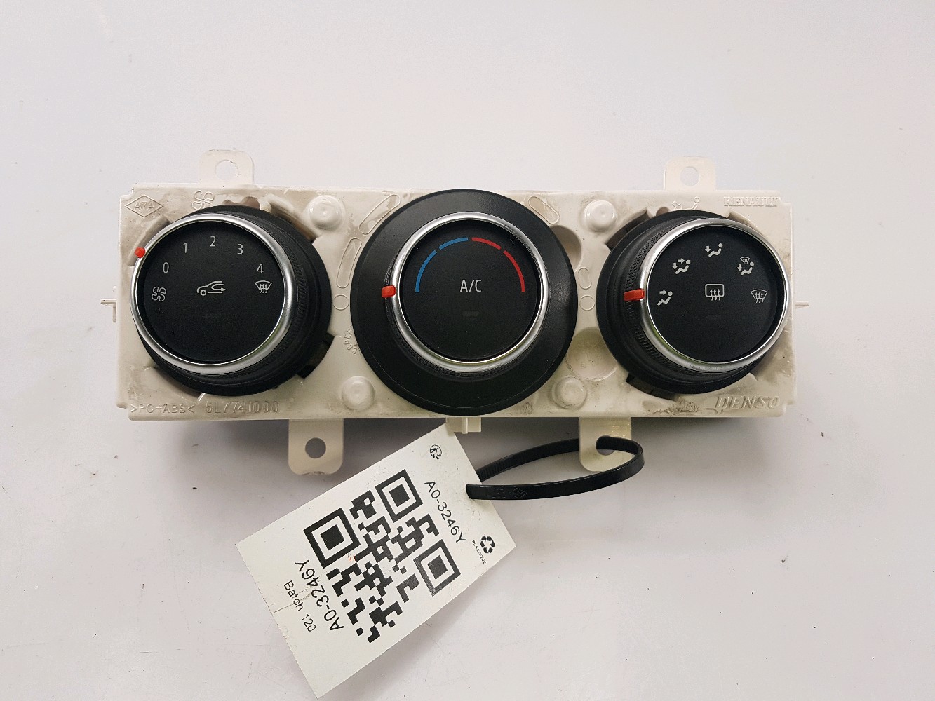 Commande de chauffage 95521873 - OPEL MOVANO B PH.1 2.3 CDTI - A0-3246Y A0-3246Y