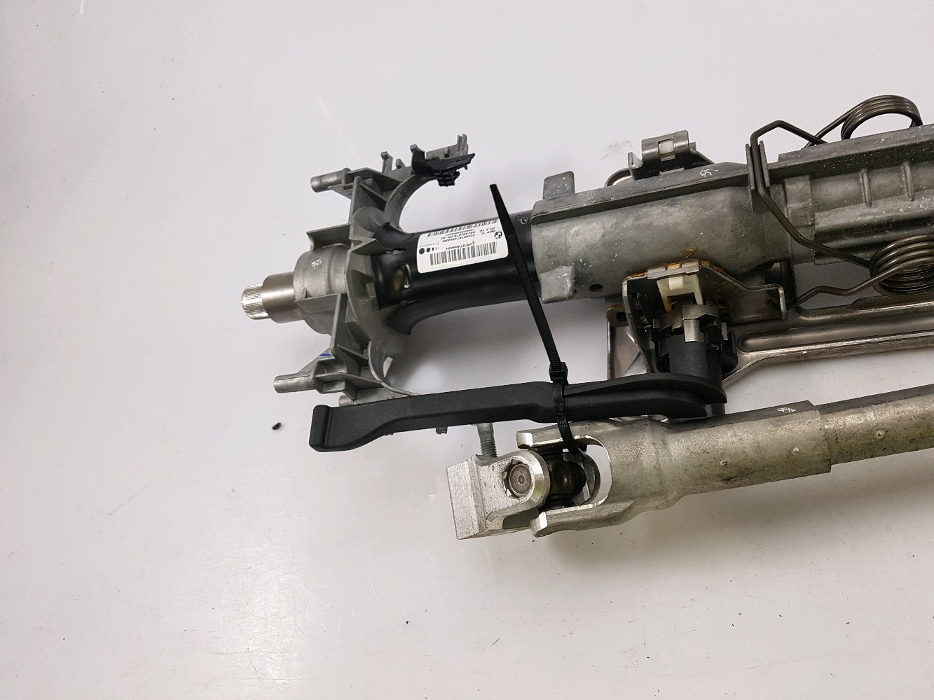 Colonne de direction 32306787409 - BMW X1 1 PH.2 2.0 CDI 4X4 - X0-5869N X0-5869N [reference_1313318] 2