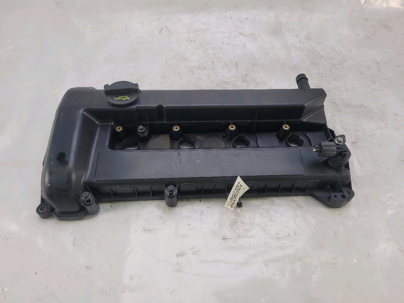 Couvre culasse 5131753 - FORD FOCUS 2 PH.1 1.8I 16V - M0-0884U M0-0884U