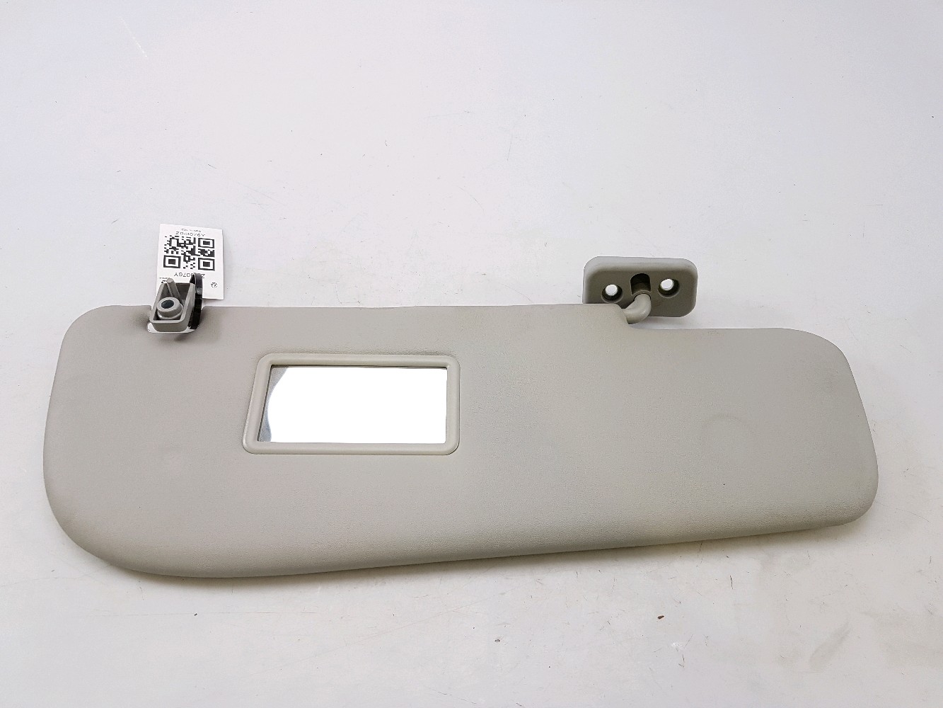 Pare-soleil droit GPA-22-0016937 - FIAT DOBLO 2 PH.2 1.3 CDI - Z0-3076Y Z0-3076Y