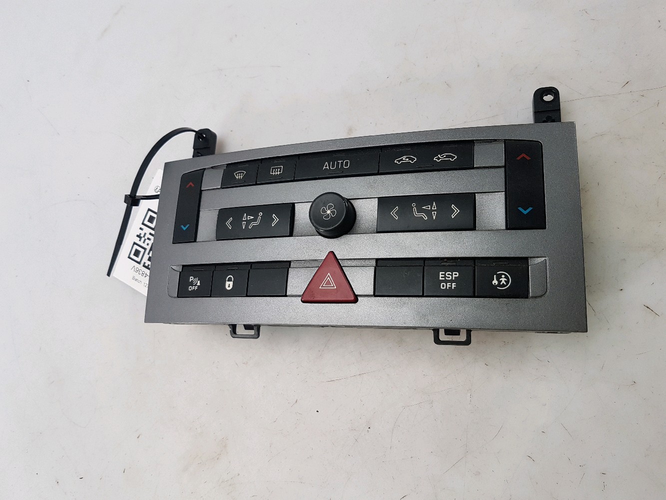 Commande de chauffage 6452J5 - PEUGEOT 407 PH.1 2.0 HDI 16V FAP - A0-4836V A0-4836V