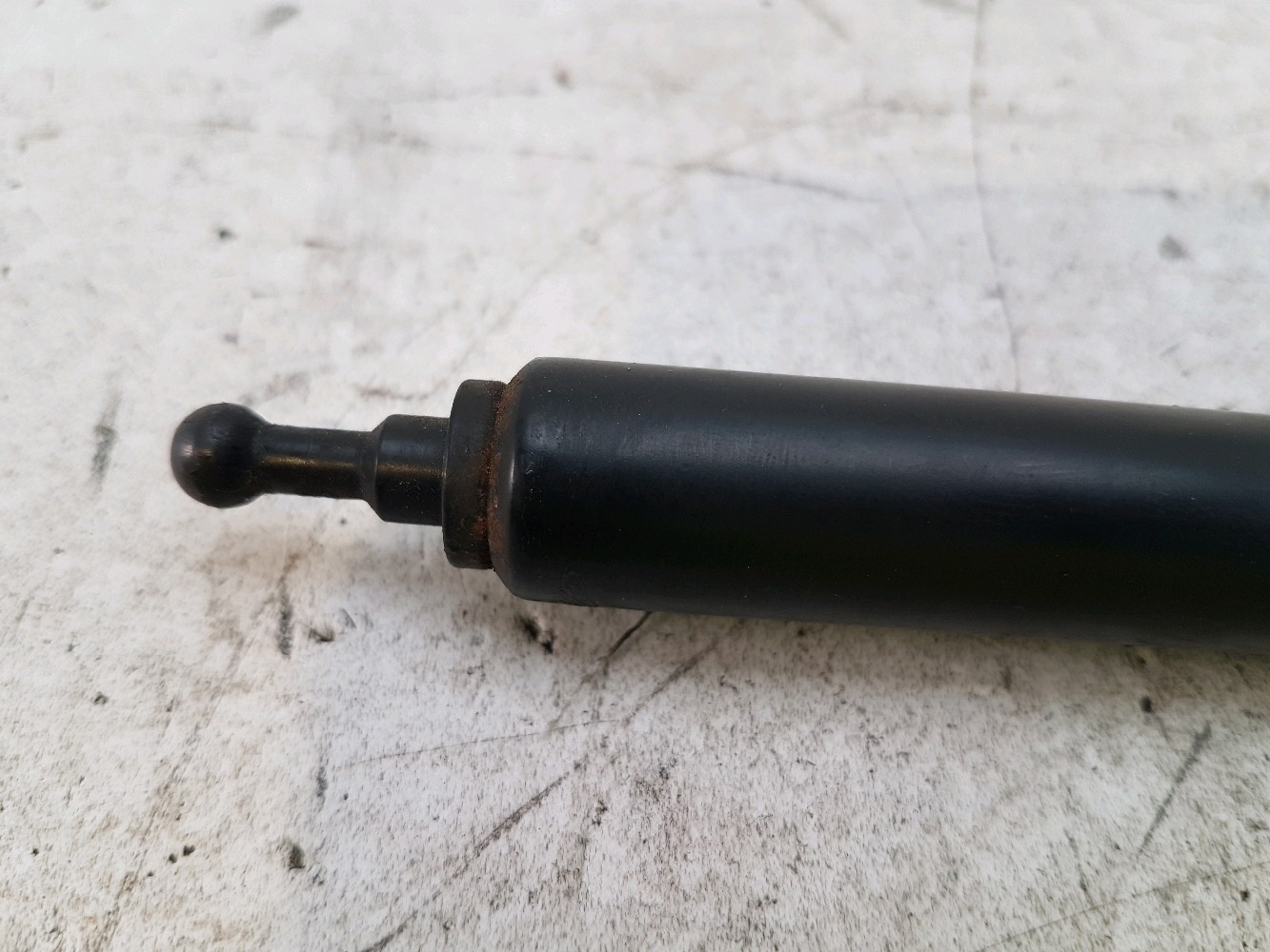 Verins capot 654710003R - RENAULT MEGANE 3 PH.1 1.5 DCI FAP - N0-3146H N0-3146H [reference_206279] 3