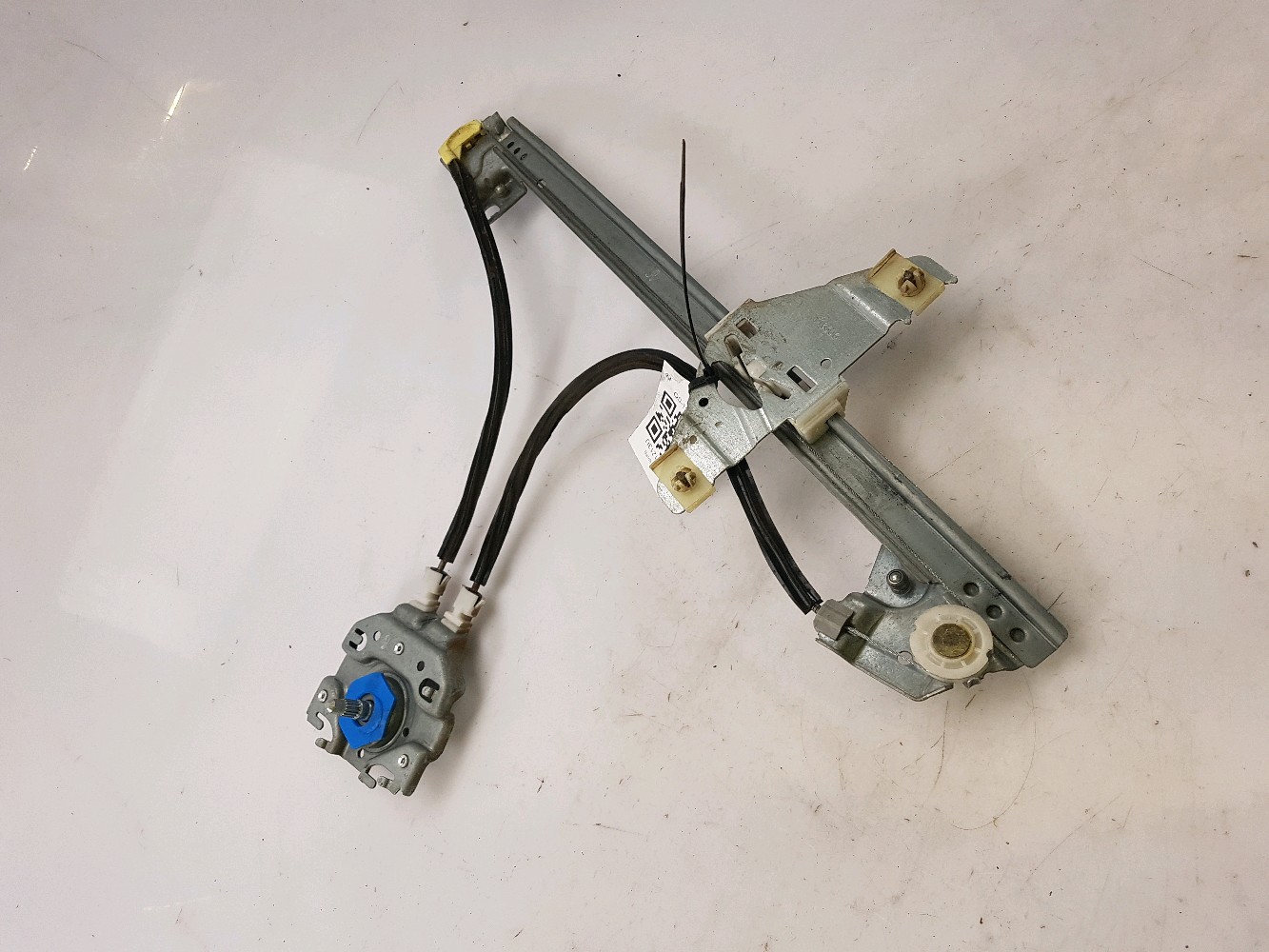 Lève-vitre arrière gauche PEUGEOT 307 SW PH.1 Q0-1213U Q0-1213U