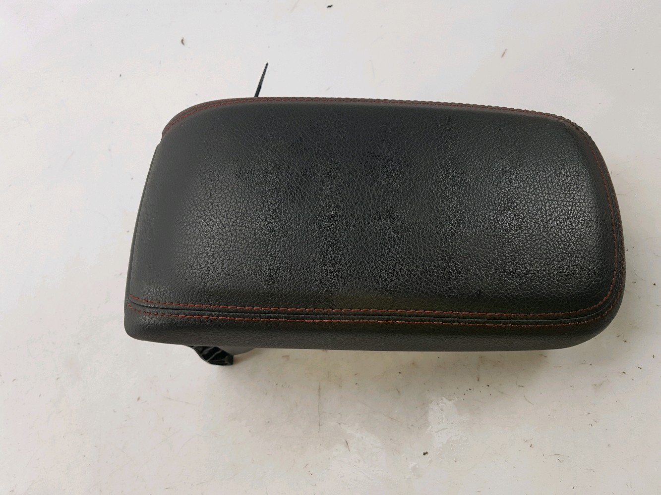 Accoudoir central 24668053029H15 - MERCEDES CLASSE A 3 PH.2 2.2 CDI 4X4 - I0-5101B I0-5101B