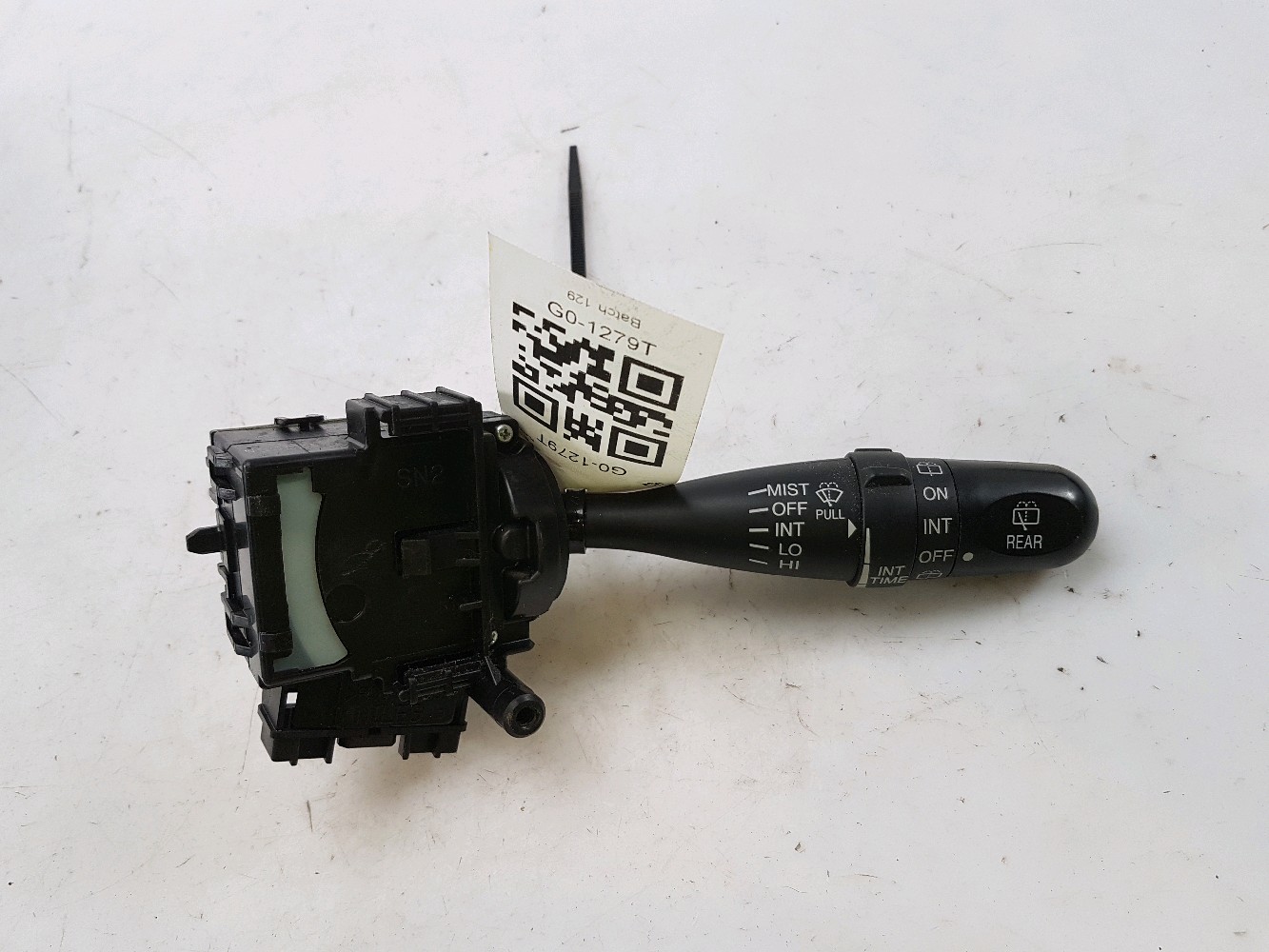 Commodo droit 37310-62JB1 - SUZUKI SX4 1 2.0 D TURBO 4X4 FAP - G0-1279T G0-1279T