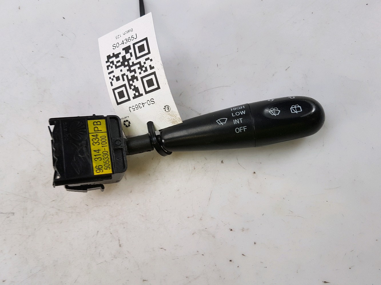 Commodo droit 96314334 - DAEWOO MATIZ 1 PH.2 0.8I 6V - S0-4365J S0-4365J