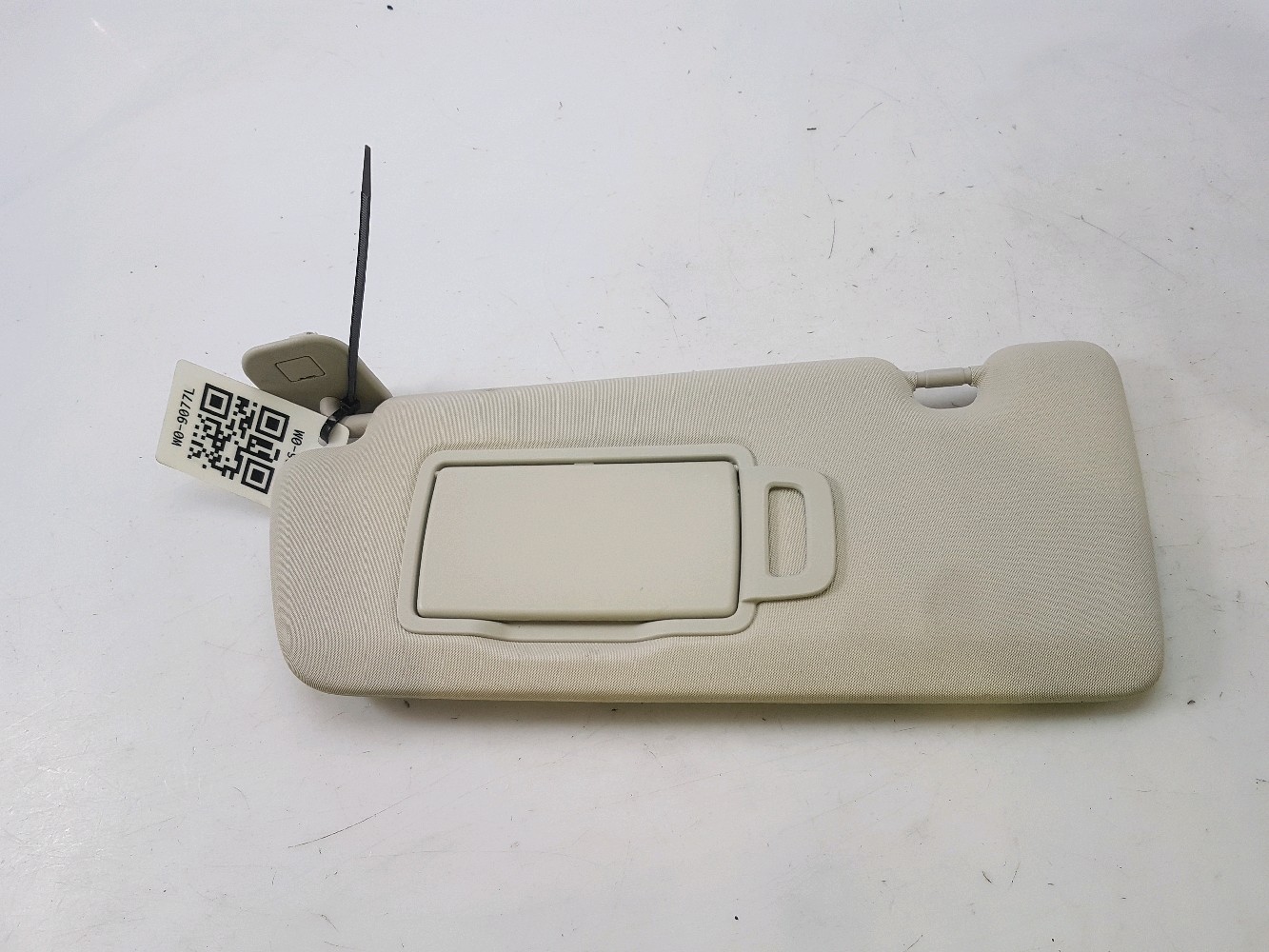 Pare-soleil gauche 964019730R - RENAULT ARKANA 1.6 E-TECH - W0-9077L W0-9077L