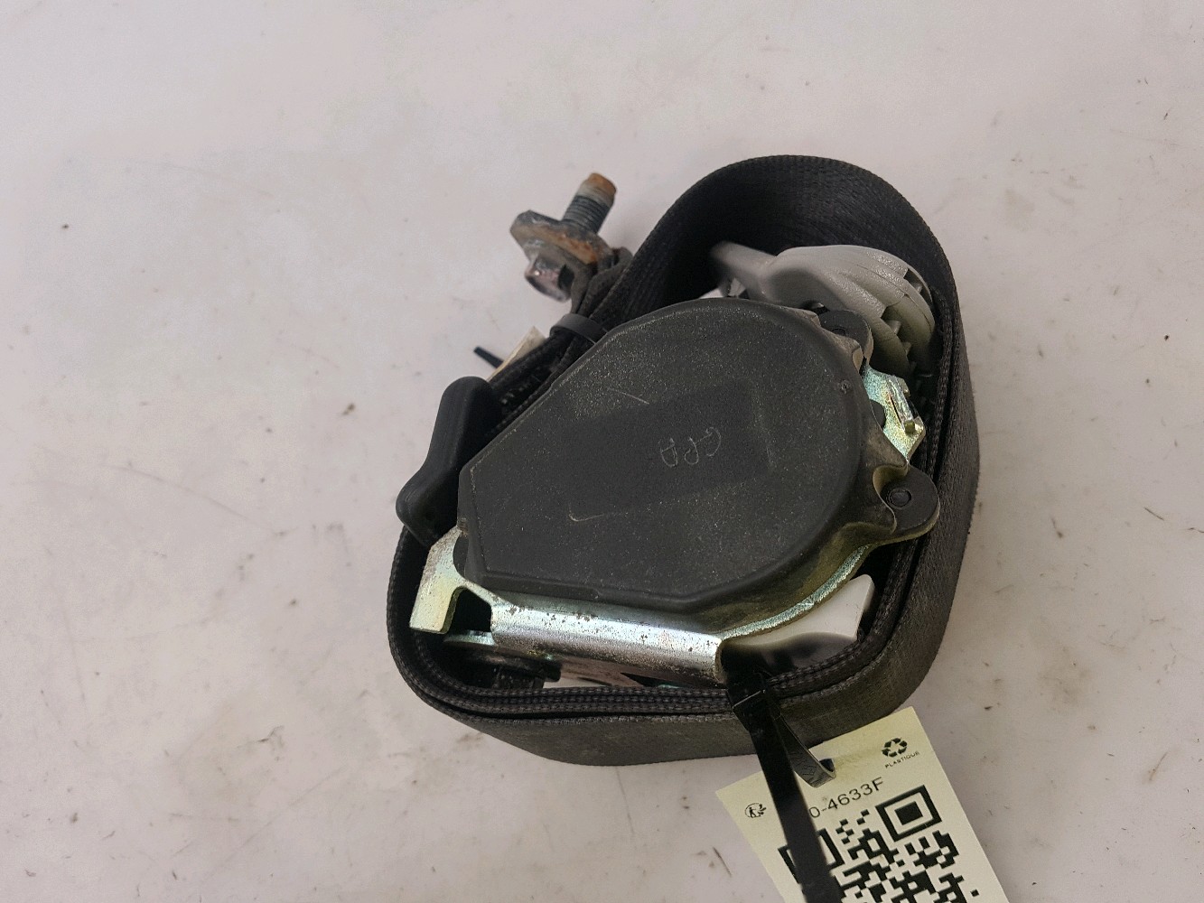 Ceinture arrière gauche ISUZU TF PLATEAU réf. 8-97417-031-0 B0-4633F B0-4633F